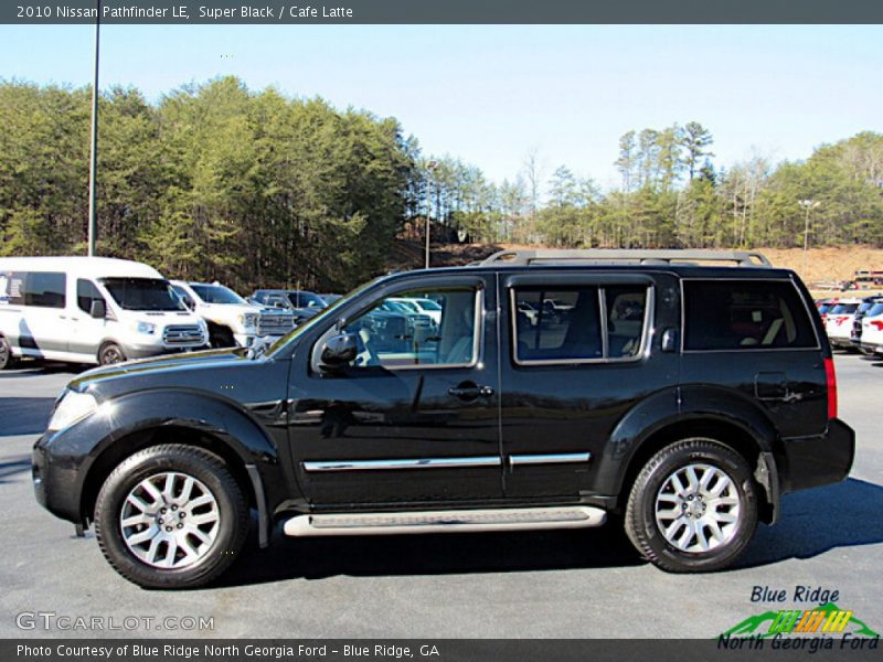Super Black / Cafe Latte 2010 Nissan Pathfinder LE