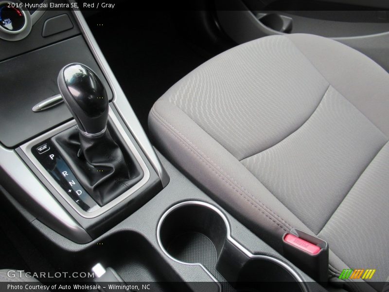 Red / Gray 2016 Hyundai Elantra SE