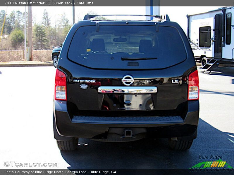 Super Black / Cafe Latte 2010 Nissan Pathfinder LE