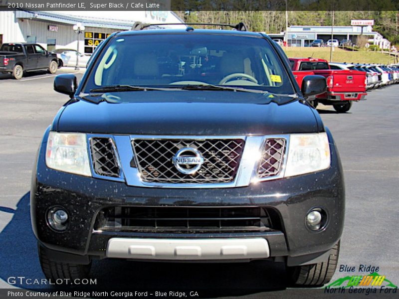 Super Black / Cafe Latte 2010 Nissan Pathfinder LE