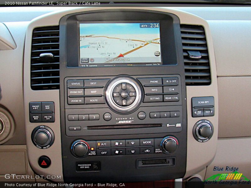 Super Black / Cafe Latte 2010 Nissan Pathfinder LE