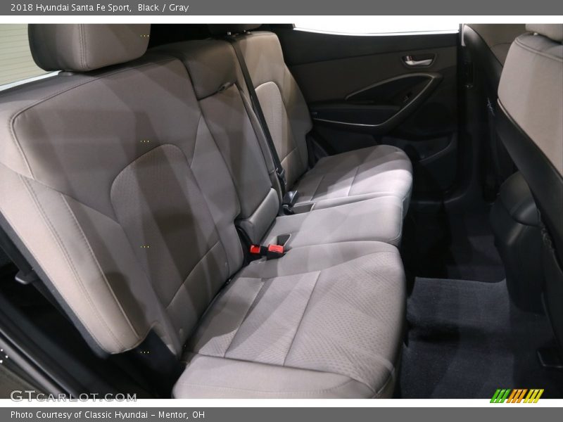 Black / Gray 2018 Hyundai Santa Fe Sport