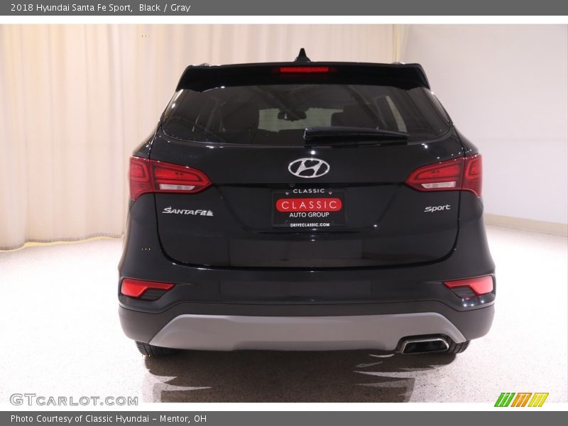 Black / Gray 2018 Hyundai Santa Fe Sport