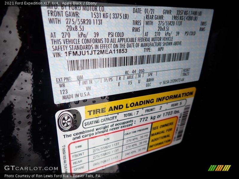 2021 Expedition XLT 4x4 Agate Black Color Code UM