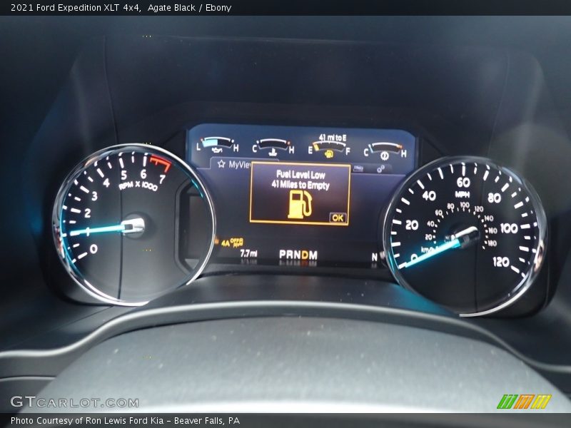  2021 Expedition XLT 4x4 XLT 4x4 Gauges
