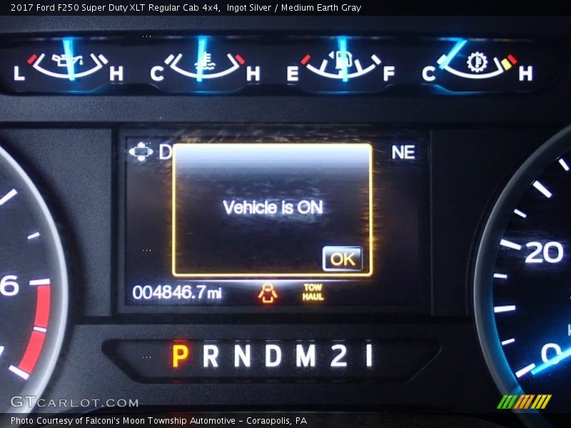 Ingot Silver / Medium Earth Gray 2017 Ford F250 Super Duty XLT Regular Cab 4x4