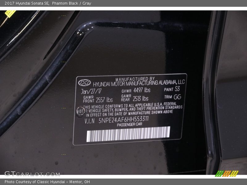 Phantom Black / Gray 2017 Hyundai Sonata SE
