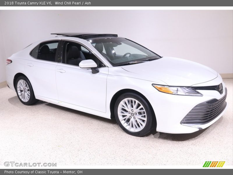 Wind Chill Pearl / Ash 2018 Toyota Camry XLE V6