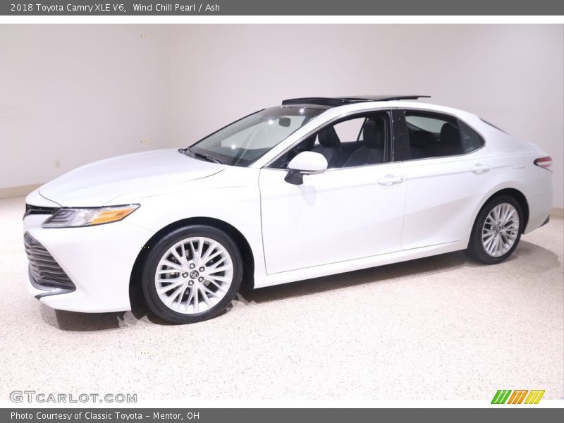 Wind Chill Pearl / Ash 2018 Toyota Camry XLE V6