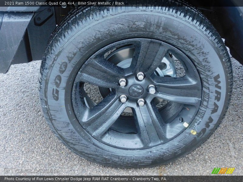 Billet Silver Metallic / Black 2021 Ram 1500 Classic Quad Cab 4x4