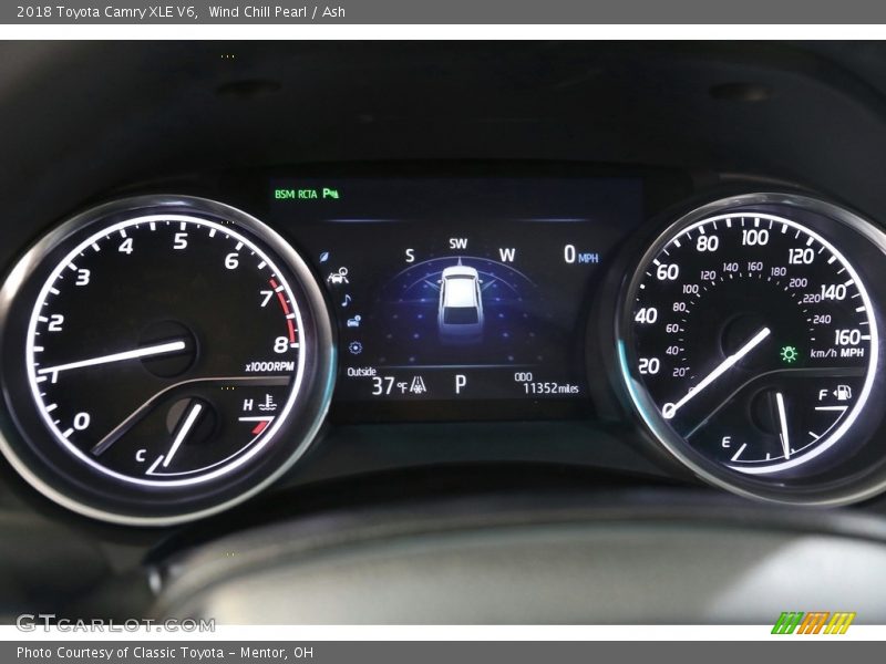 Wind Chill Pearl / Ash 2018 Toyota Camry XLE V6