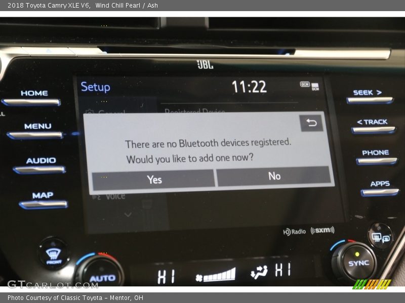 Wind Chill Pearl / Ash 2018 Toyota Camry XLE V6