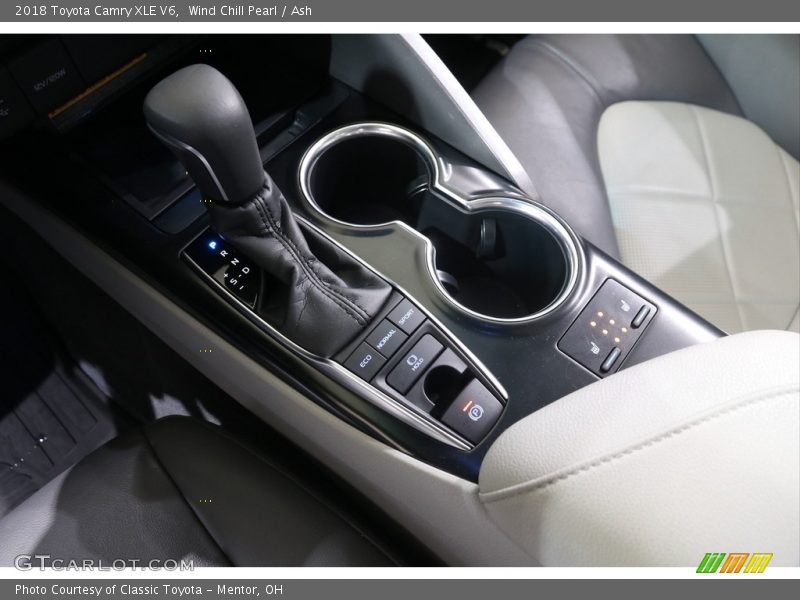 Wind Chill Pearl / Ash 2018 Toyota Camry XLE V6
