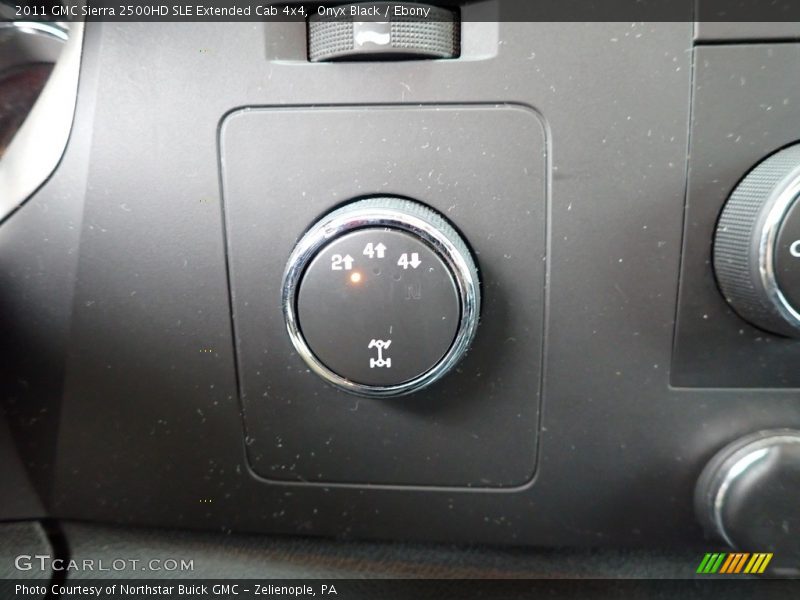 Onyx Black / Ebony 2011 GMC Sierra 2500HD SLE Extended Cab 4x4