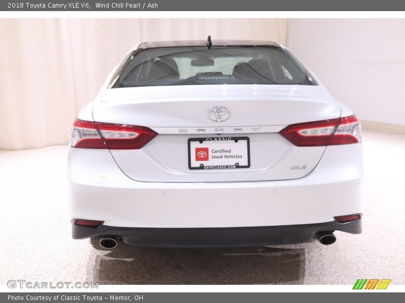 Wind Chill Pearl / Ash 2018 Toyota Camry XLE V6
