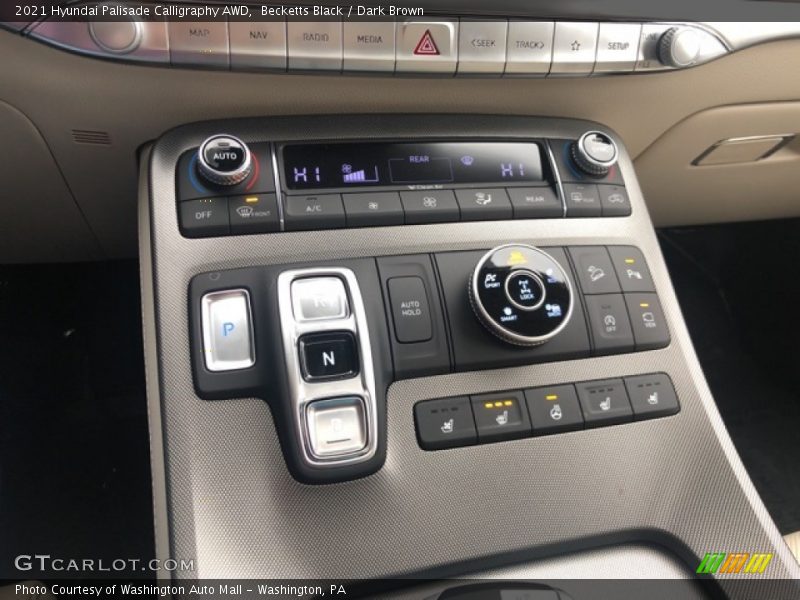 Becketts Black / Dark Brown 2021 Hyundai Palisade Calligraphy AWD