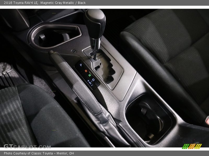 Magnetic Gray Metallic / Black 2018 Toyota RAV4 LE