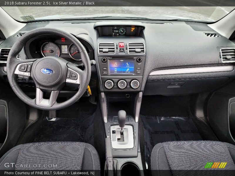 Ice Silver Metallic / Black 2018 Subaru Forester 2.5i