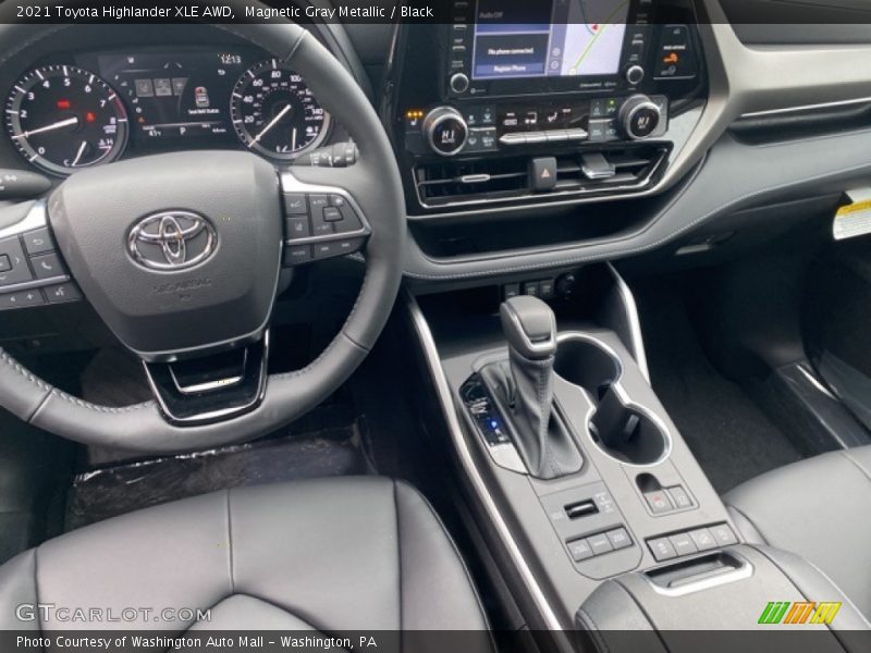 Magnetic Gray Metallic / Black 2021 Toyota Highlander XLE AWD