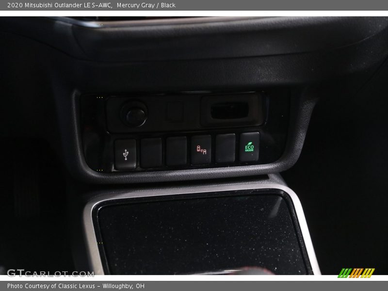 Mercury Gray / Black 2020 Mitsubishi Outlander LE S-AWC