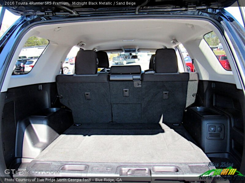 Midnight Black Metallic / Sand Beige 2016 Toyota 4Runner SR5 Premium
