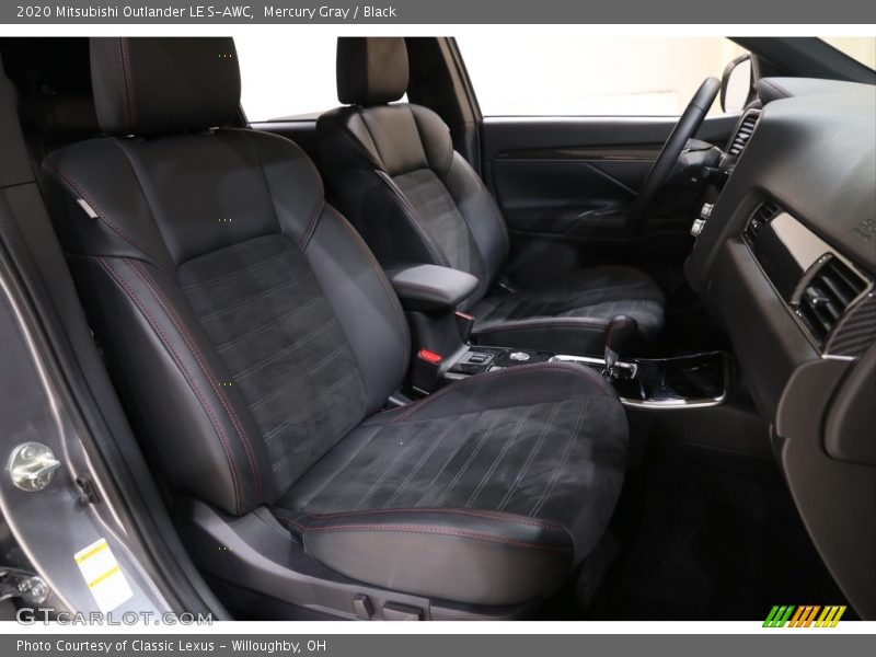 Front Seat of 2020 Outlander LE S-AWC
