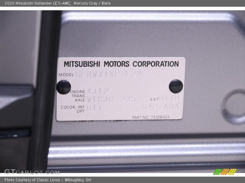 Mercury Gray / Black 2020 Mitsubishi Outlander LE S-AWC