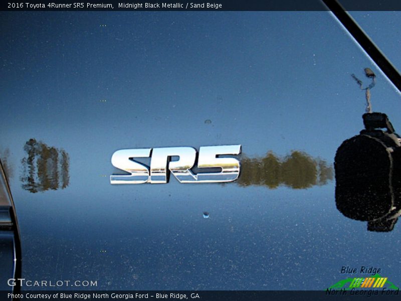 Midnight Black Metallic / Sand Beige 2016 Toyota 4Runner SR5 Premium