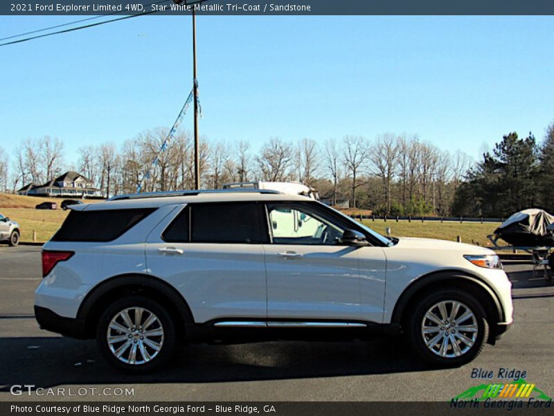 Star White Metallic Tri-Coat / Sandstone 2021 Ford Explorer Limited 4WD