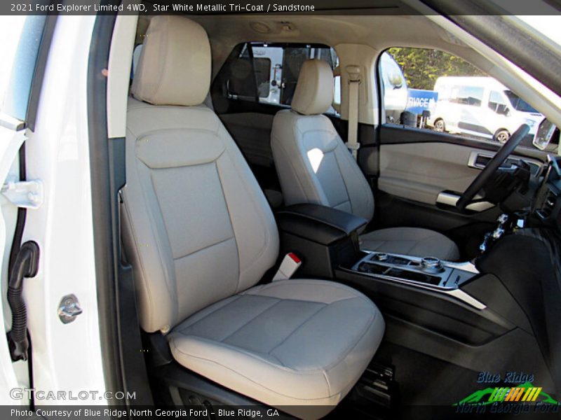 Star White Metallic Tri-Coat / Sandstone 2021 Ford Explorer Limited 4WD
