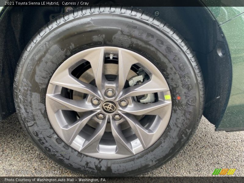  2021 Sienna LE Hybrid Wheel