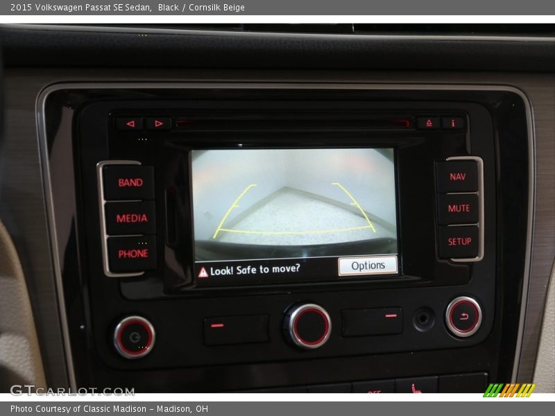 Controls of 2015 Passat SE Sedan
