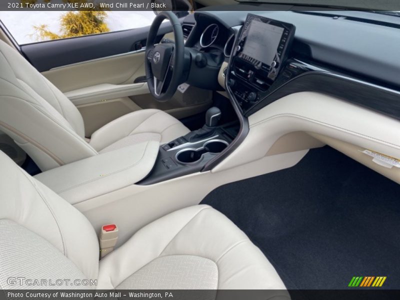 Wind Chill Pearl / Black 2021 Toyota Camry XLE AWD