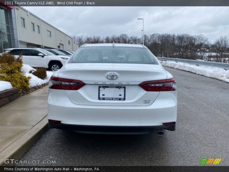 Wind Chill Pearl / Black 2021 Toyota Camry XLE AWD
