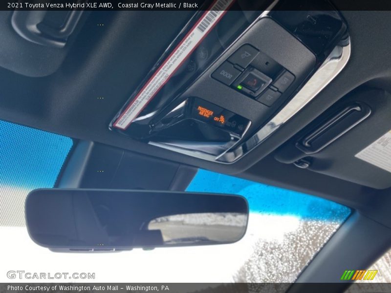 Coastal Gray Metallic / Black 2021 Toyota Venza Hybrid XLE AWD
