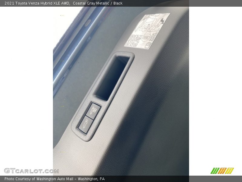Coastal Gray Metallic / Black 2021 Toyota Venza Hybrid XLE AWD