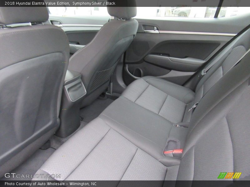 Symphony Silver / Black 2018 Hyundai Elantra Value Edition
