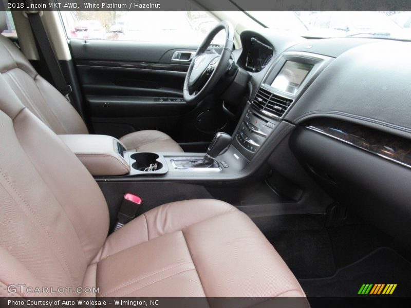 White Platinum / Hazelnut 2018 Lincoln MKT AWD