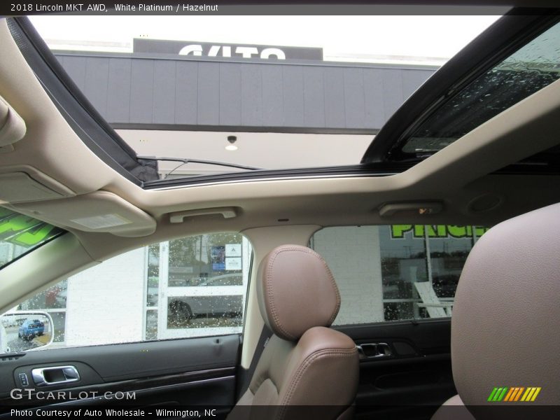 White Platinum / Hazelnut 2018 Lincoln MKT AWD