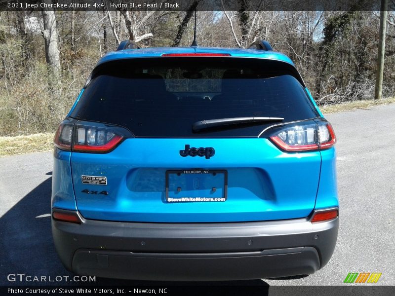 Hydro Blue Pearl / Black 2021 Jeep Cherokee Altitude 4x4