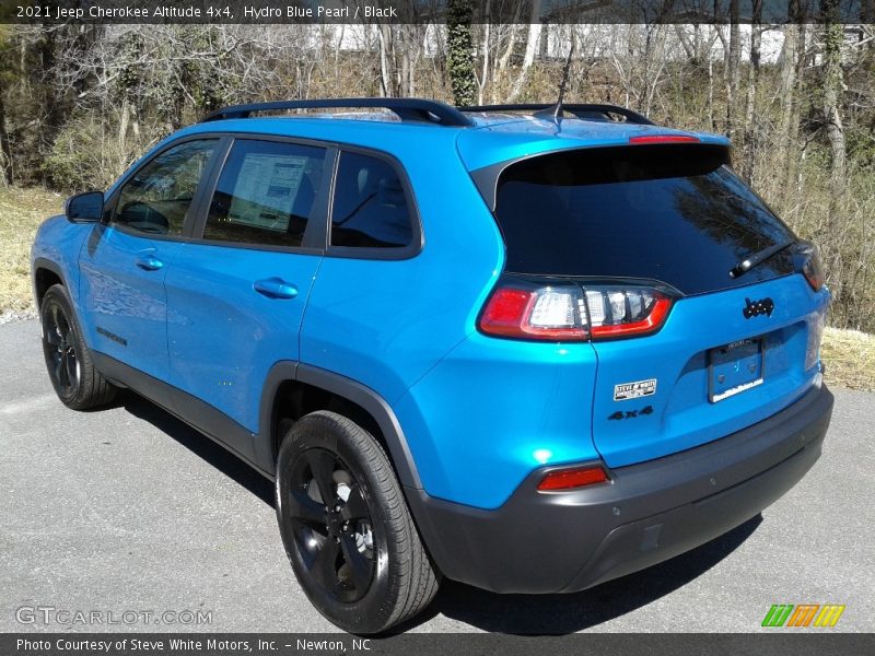 Hydro Blue Pearl / Black 2021 Jeep Cherokee Altitude 4x4