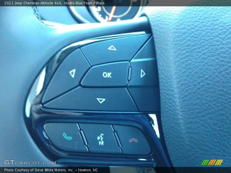Hydro Blue Pearl / Black 2021 Jeep Cherokee Altitude 4x4