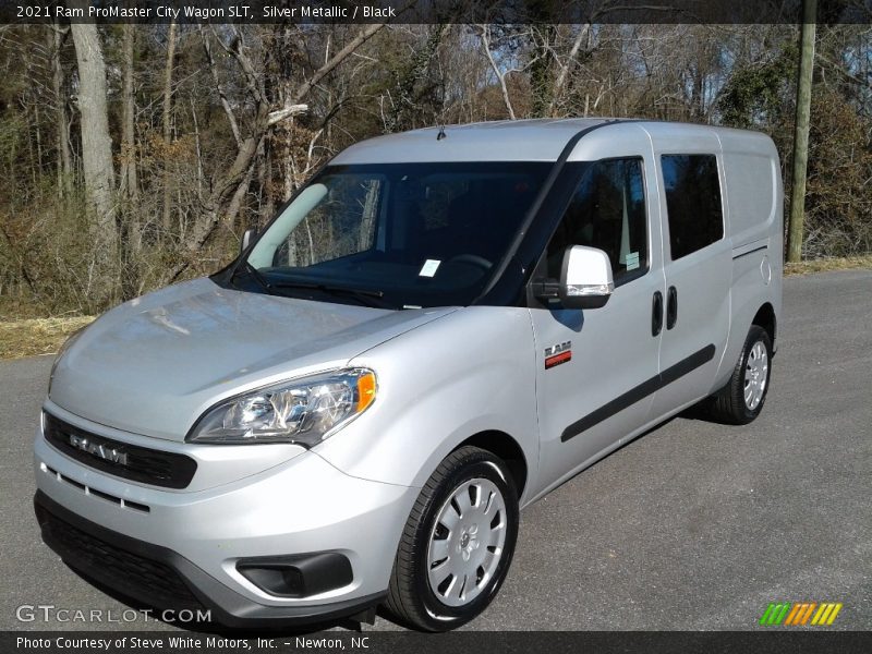 Front 3/4 View of 2021 ProMaster City Wagon SLT