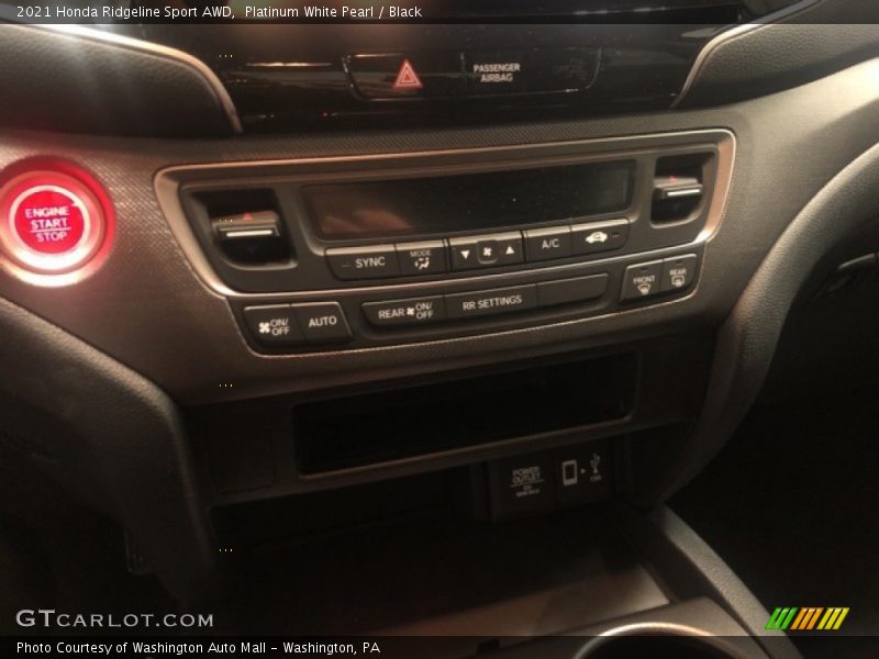 Platinum White Pearl / Black 2021 Honda Ridgeline Sport AWD