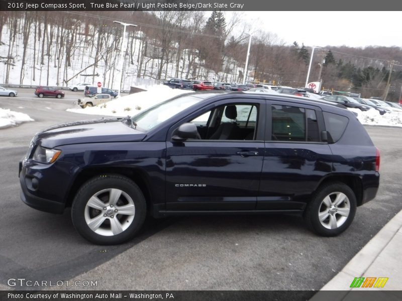 True Blue Pearl / Light Pebble Beige/Dark Slate Gray 2016 Jeep Compass Sport