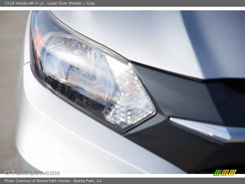 Lunar Silver Metallic / Gray 2018 Honda HR-V LX