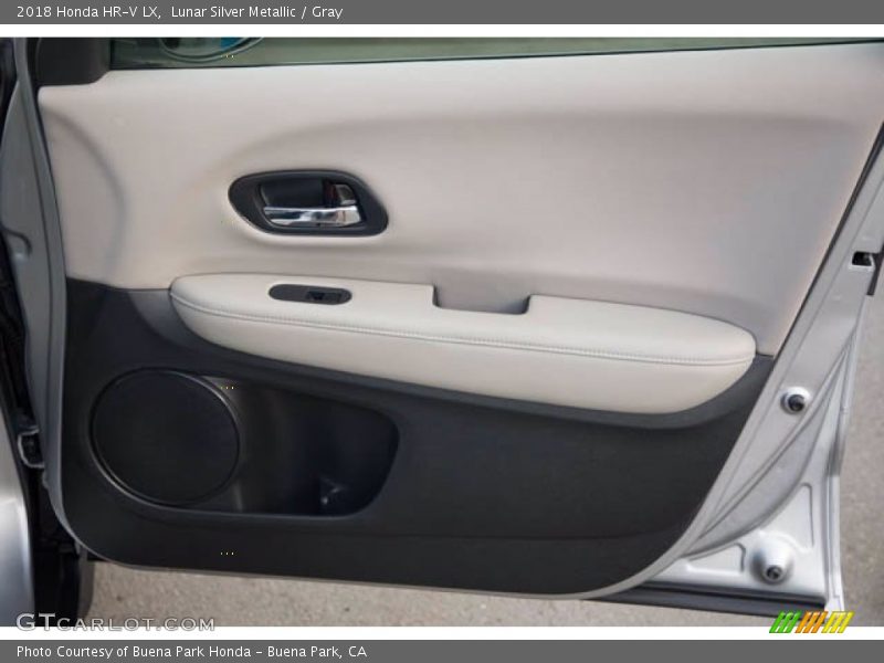 Lunar Silver Metallic / Gray 2018 Honda HR-V LX
