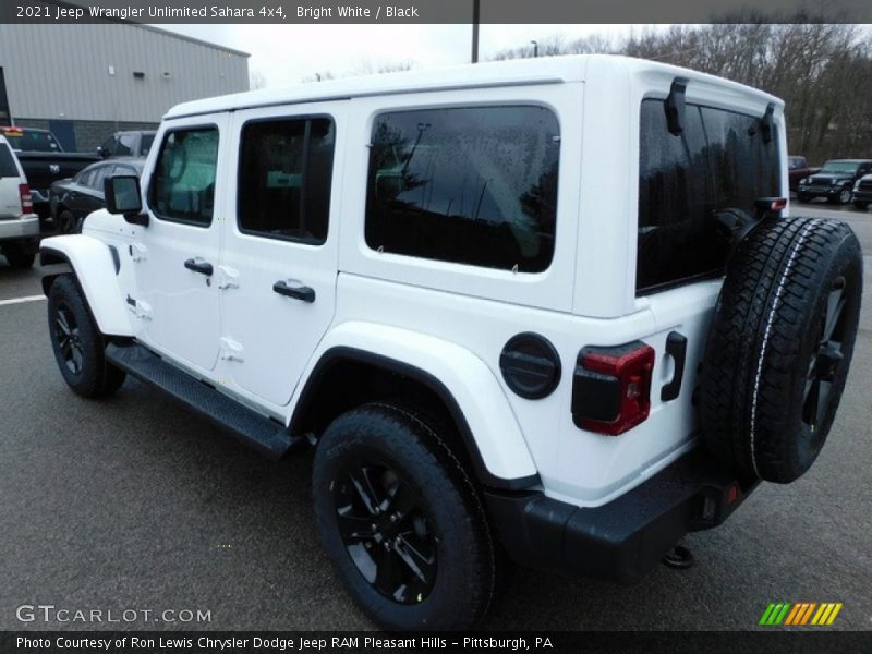 Bright White / Black 2021 Jeep Wrangler Unlimited Sahara 4x4