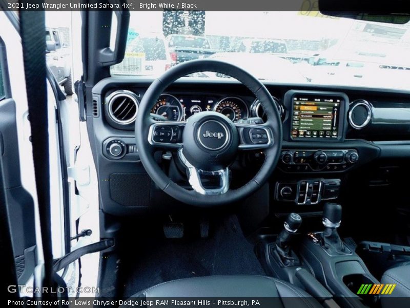 Bright White / Black 2021 Jeep Wrangler Unlimited Sahara 4x4