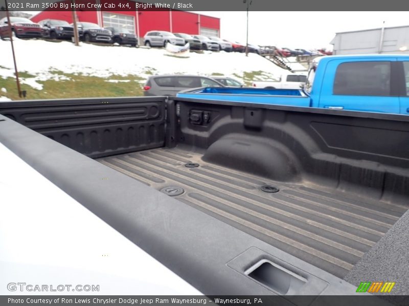 Bright White / Black 2021 Ram 3500 Big Horn Crew Cab 4x4